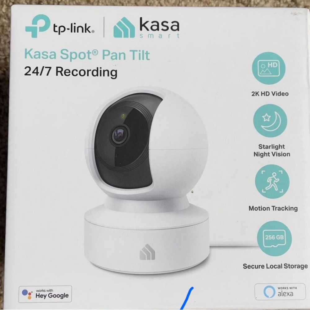 NIB Kasa Spot Pan Tilt 24/7 Recording Camera